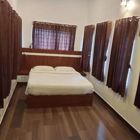 Thekkekara Tourist Home Vagamon Exterior photo