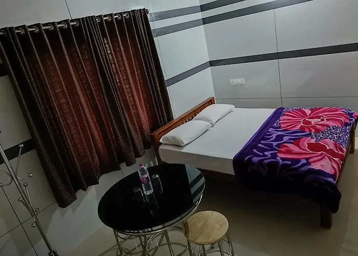Thekkekara Tourist Home Vagamon