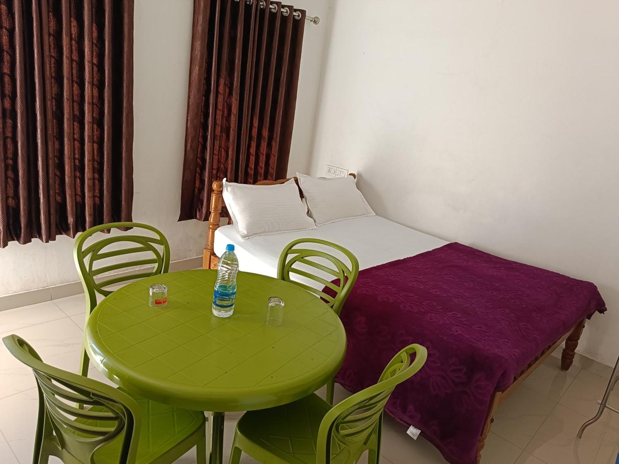 Thekkekara Tourist Homestay